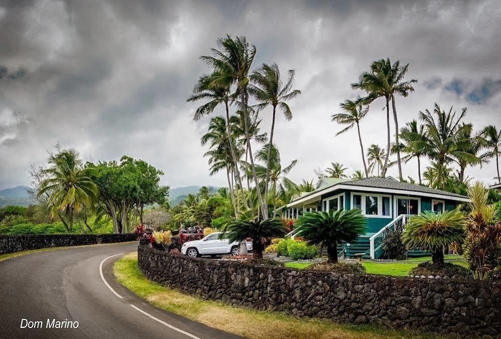 Hana Oceanfront Cottages 外观 照片